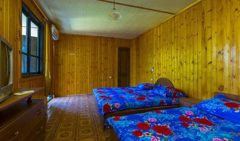 Двухместный стандарт (17 кв. м). Гостиница Сан Себастьян, Республика Абхазия, Сухум