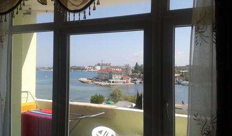В доме у греческой хоры