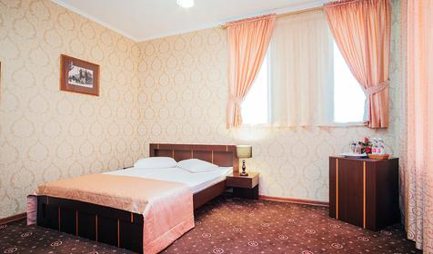 Люкс двухместный. Отель Reiss (Райс). Крым, Феодосия