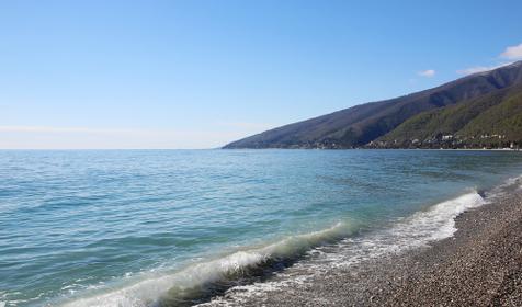 Морской пляж, Абхазия