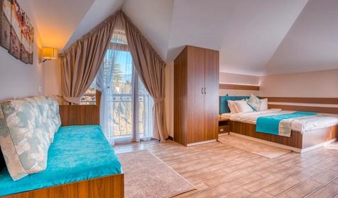 Стандарт плюс трехместный (корпус В) (корпус В). Отель Гранатовое поместье, Крым, Алушта