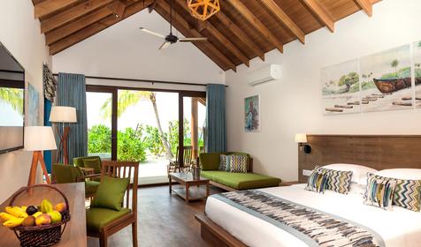 Deluxe Beach Villa with Jacuzzi