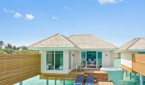 Aqua Villa With Jacuzzi