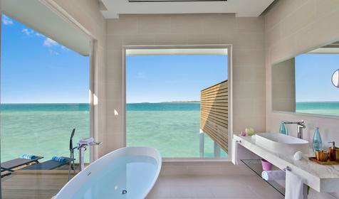 Aqua Villa With Jacuzzi