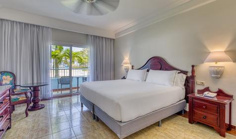 Senator Junior Suite