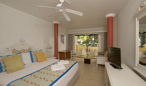Junior Suite Ocean Front