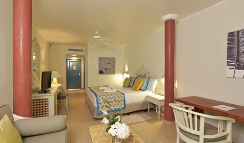 Junior Suite Ocean Front