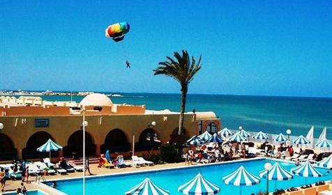 Oasis Marine Hotel