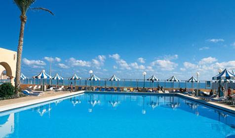 Oasis Marine Hotel