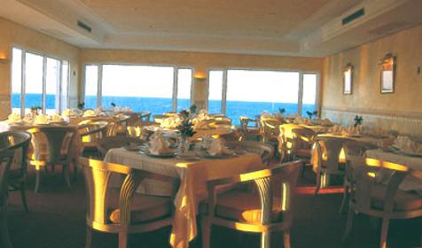 Oasis Marine Hotel