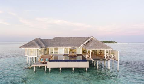 Lux* Villa