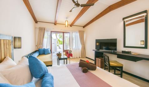 Deluxe Bungalow Beach Front