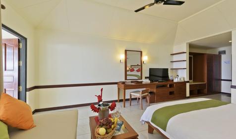 Superior Beach Bungalow