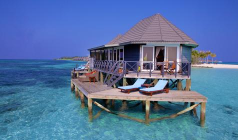 Sangu Water Villa Honeymoon Suite