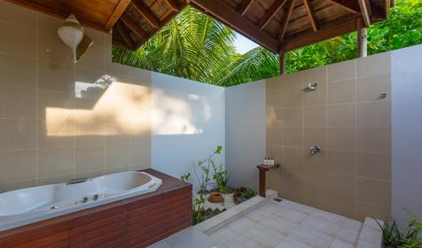 Private Pool Villa Family Suite