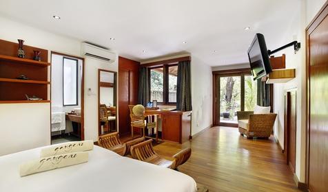 Club Room