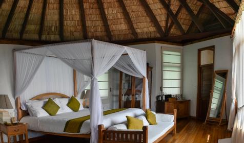 Lagoon Villa
