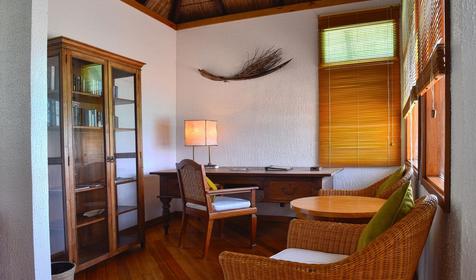 Lagoon Villa