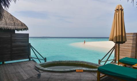 Lagoon Villa