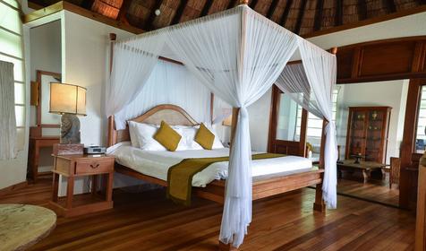 Sunset Lagoon Villa