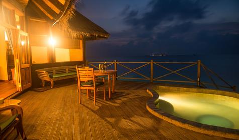 Sunset Lagoon Villa