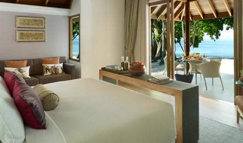 Beach Villa with Pool