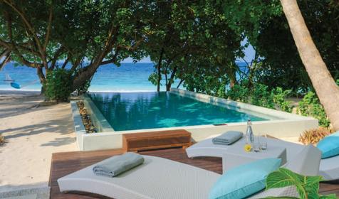 Deluxe Beach Villa with Pool