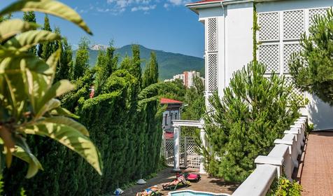Вилла Бон Мезон, Крым, Алушта