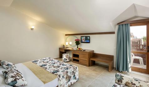 Club Family Room