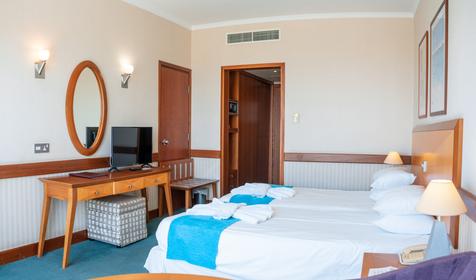Standard Room Land View