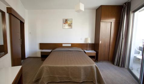 Three Bedrooms Apartment