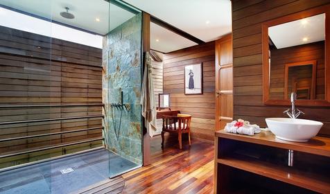 Overwater Deluxe Villa