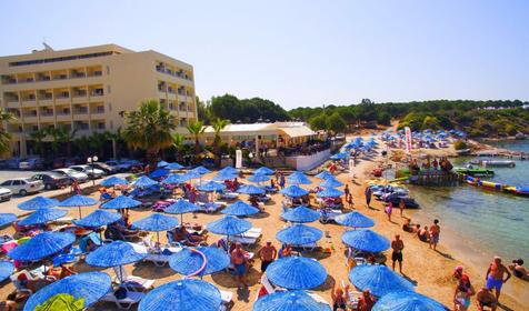 Tuntas Beach Hotel