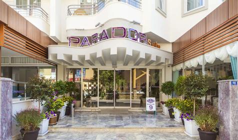 Parador Suit Hotel