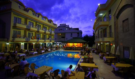 Elamir Grand Lukullus