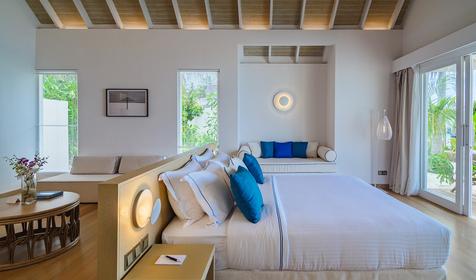 Grand Beach Villa With Pool
