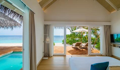 Suite Beach Villa With Pool