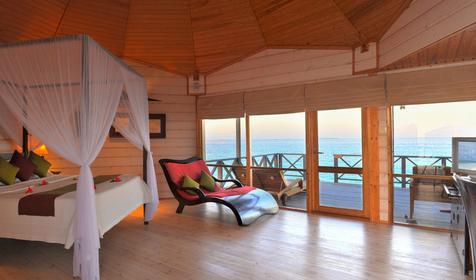 Jacuzzi Water Villa