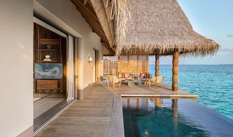 Luxury Sunset Water Villa With Pool