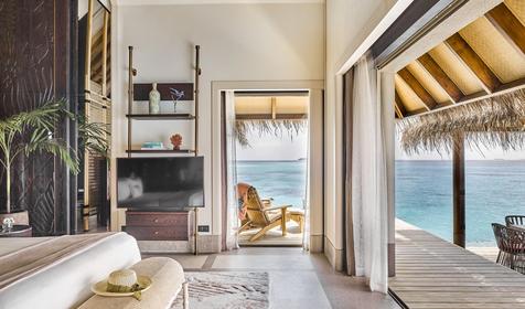 Three Bedroom Ocean Residence With Two Pools