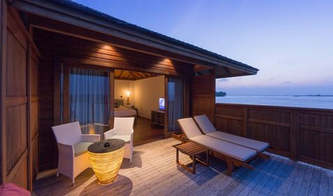 Jacuzzi Water Villa