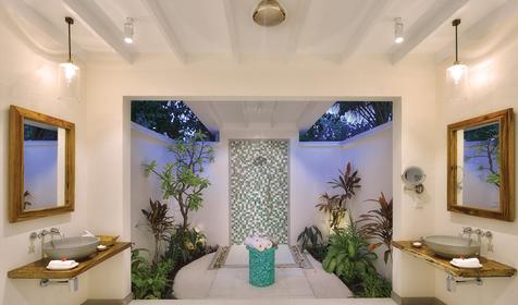 Deluxe Beach Villa