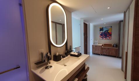 Silver Family Suite