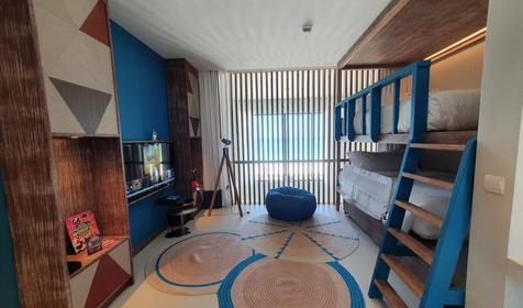 Silver Family Suite