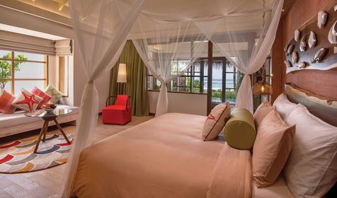 Family Beach Suite With Pool