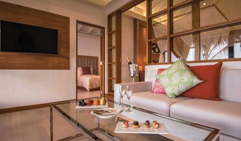 Family Beach Suite With Pool