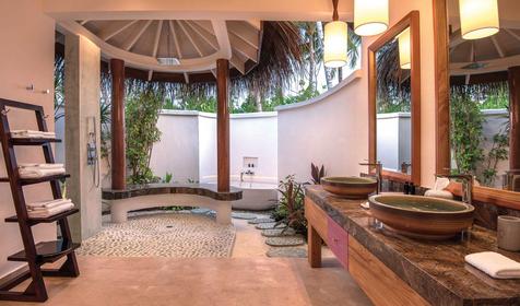 Family Beach Suite With Pool