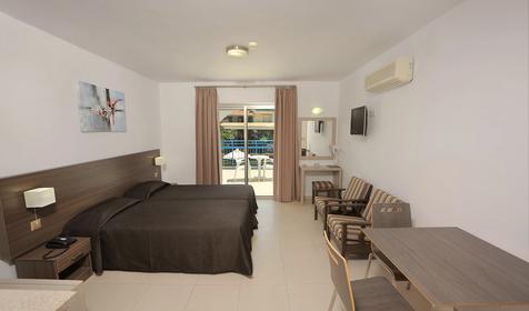 Studio with Air Condition