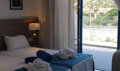 Studio Suite Inland View