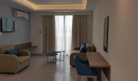 Two Bedroom Suite Pool & Sea View